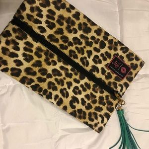 Makeup Junkie Makeup bag